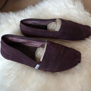 TOMS Classic Women’s Slip On